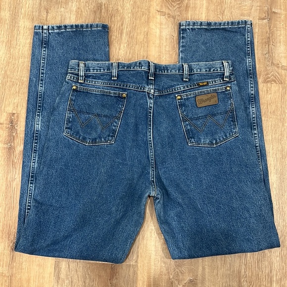 Wrangler | George Strait Cowboy Cut Jeans - Picture 5 of 7